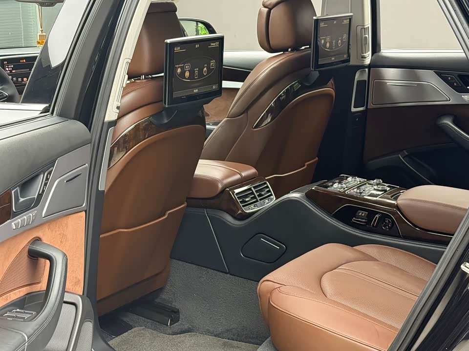 Audi A8 Audi A8