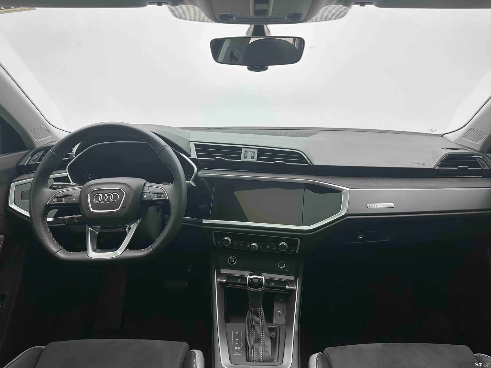 Audi Q3, 2023 15