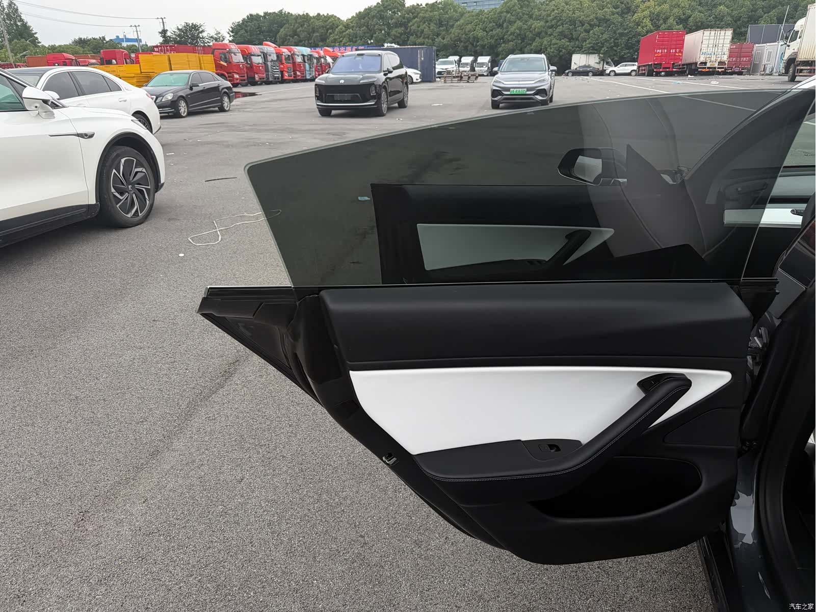 Tesla Model 3, 2020 6
