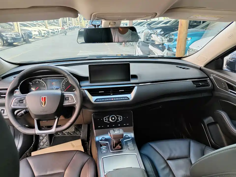 Hongqi H5