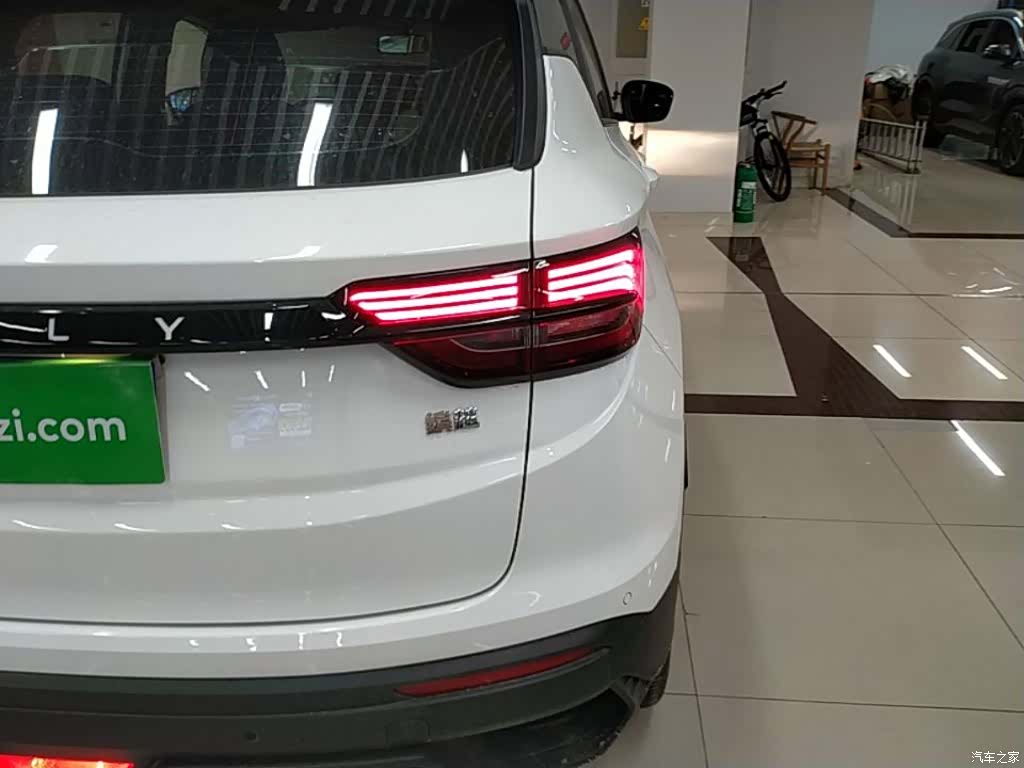 Geely Coolray, 2025 8