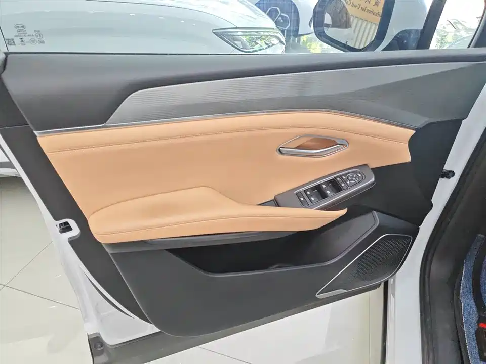 BYD Song L DM-i