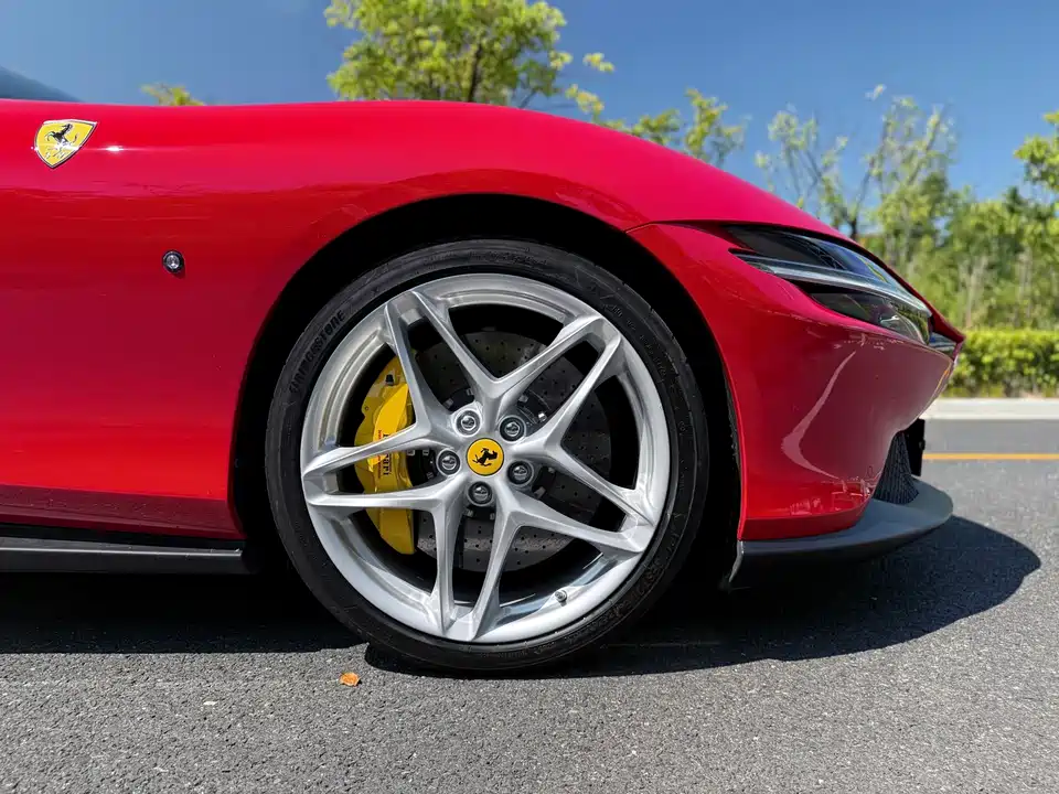 Ferrari Roma