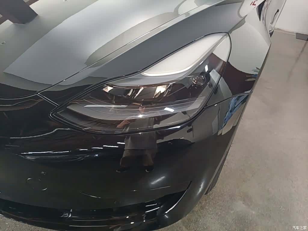 Tesla Model 3, 2021 24