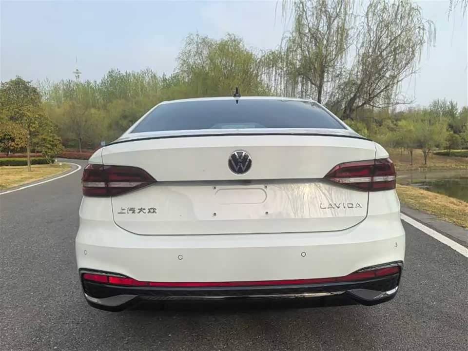 Volkswagen Lavida
