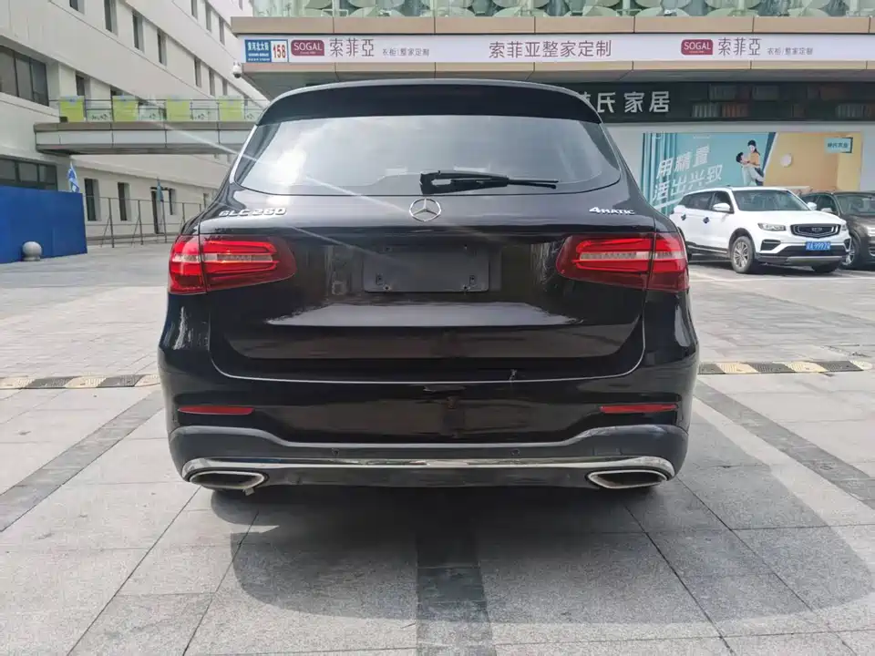 Mercedes-Benz GLC Mercedes-Benz GLC