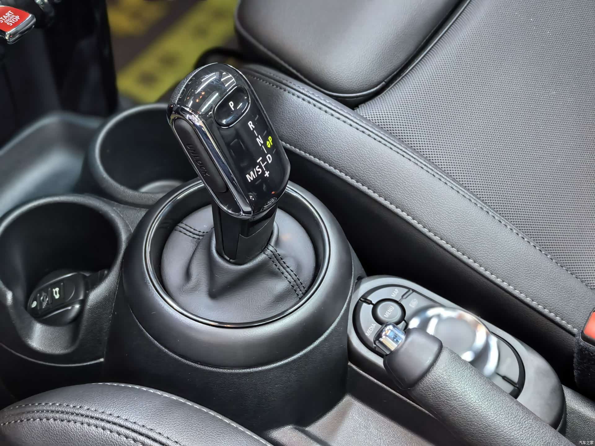 Mini Cooper, 2023 20