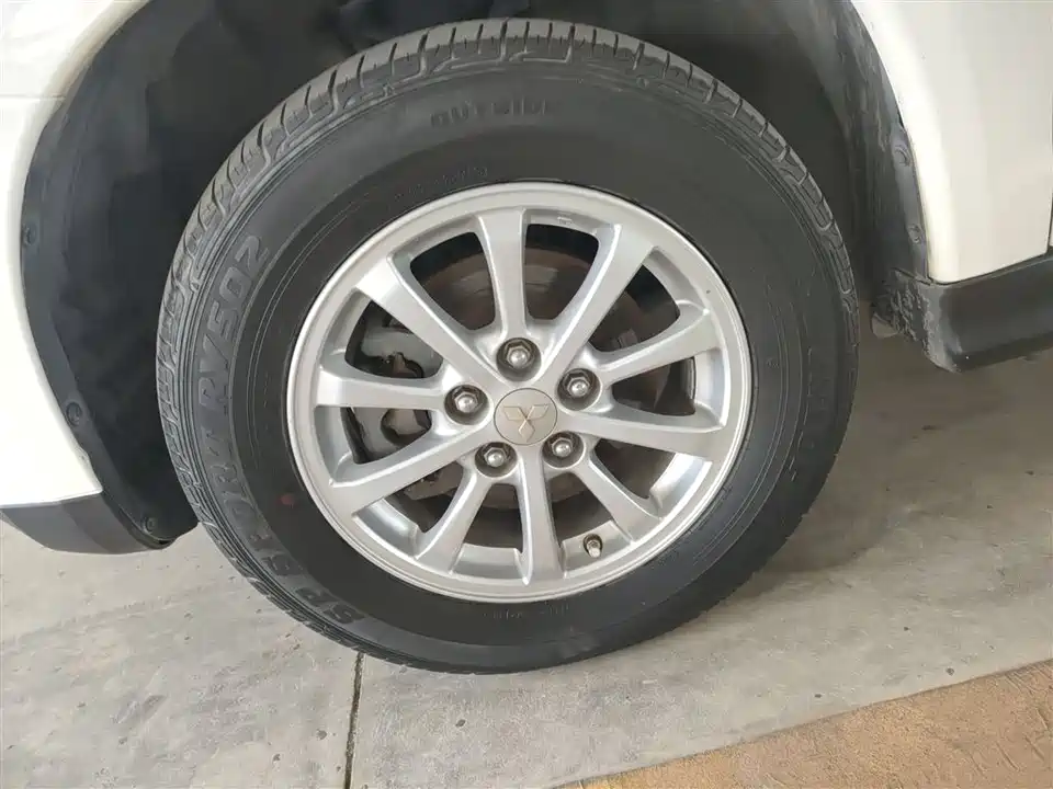 Mitsubishi Jinxuan ASX