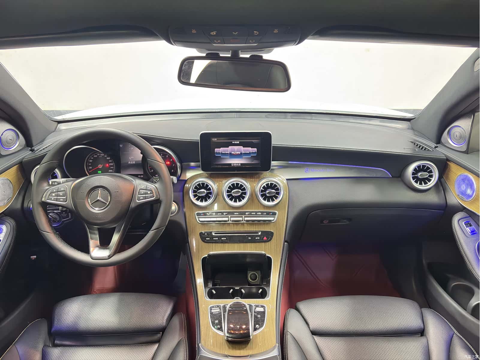 Mercedes-Benz GLC, 2017 8