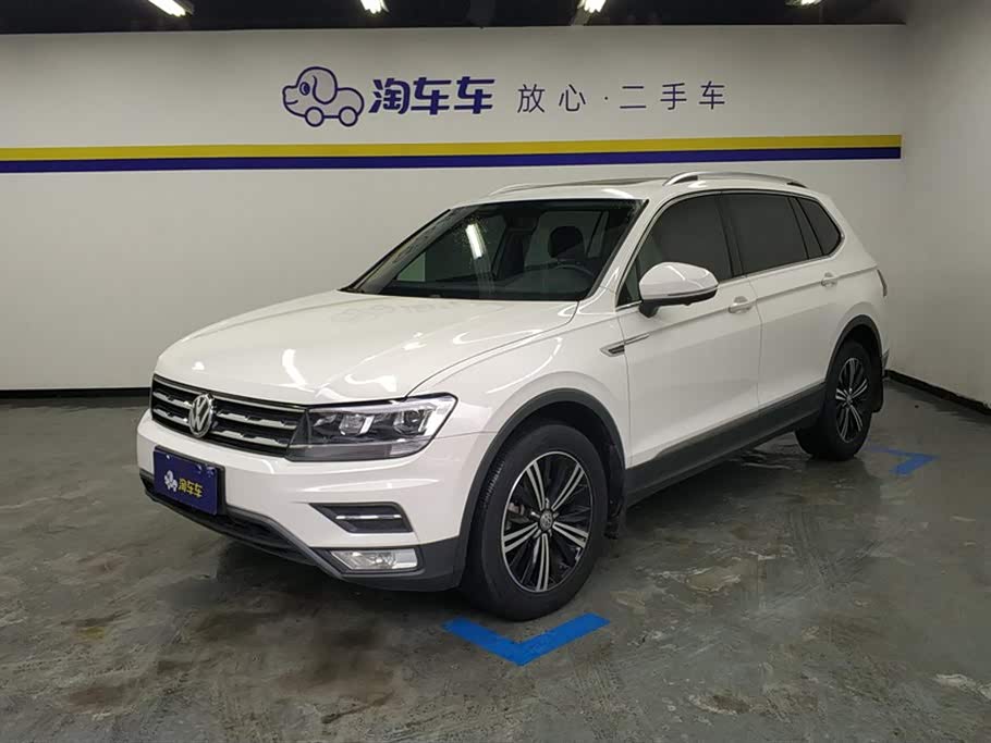 Volkswagen Tiguan L
