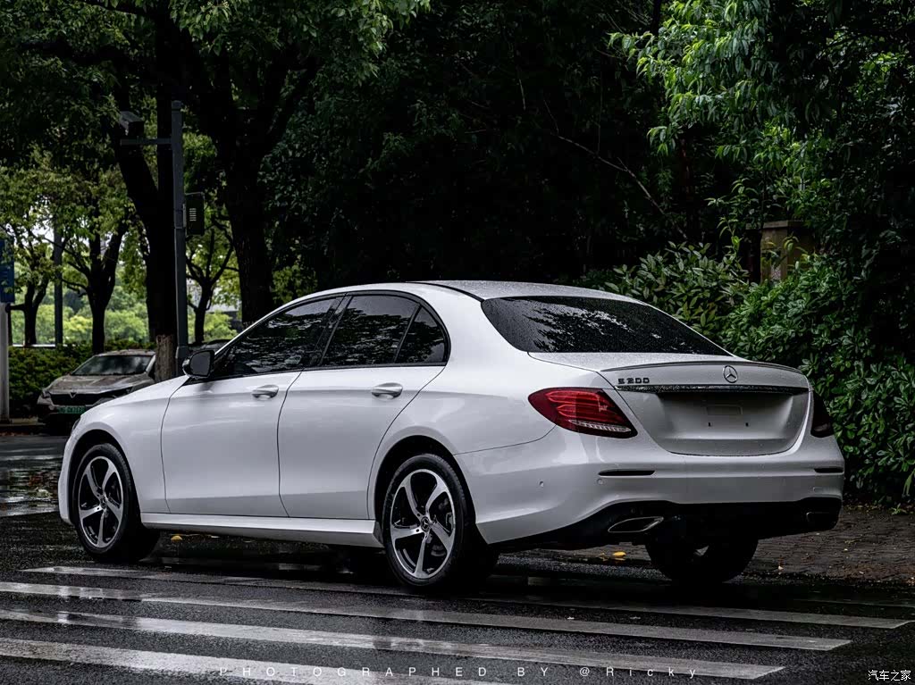 Mercedes-Benz E-Class, 2018 10
