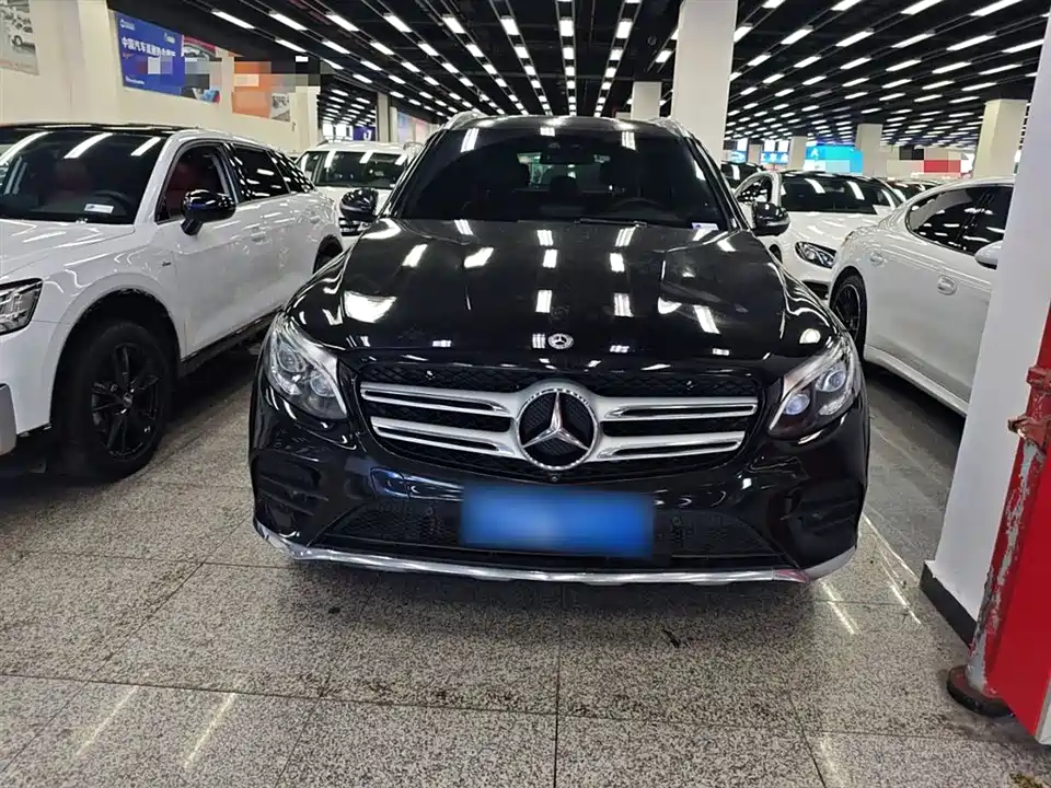 Mercedes-Benz GLC Mercedes-Benz GLC