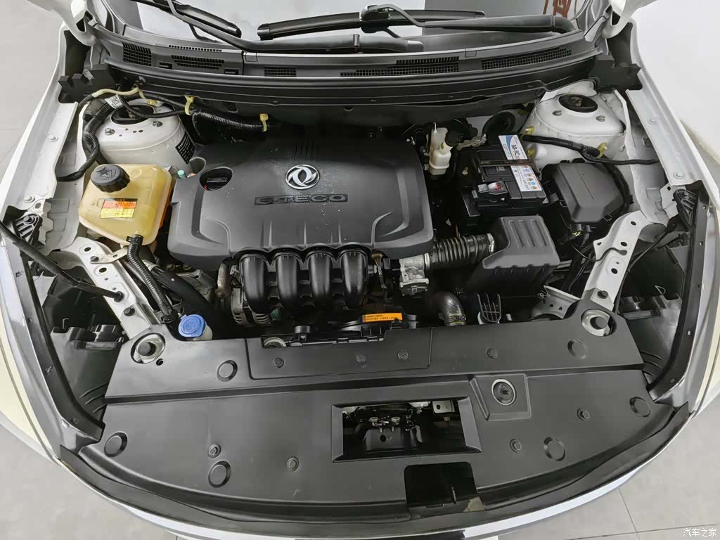 DongFeng A60, 2016 6