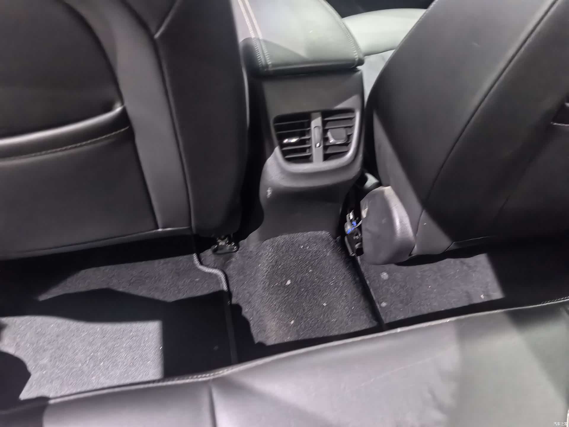 Buick Verano, 2020 10