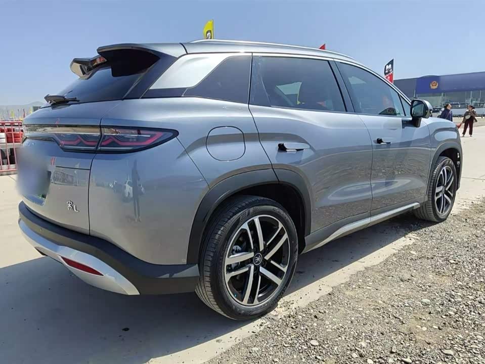 BYD Song L DM-i