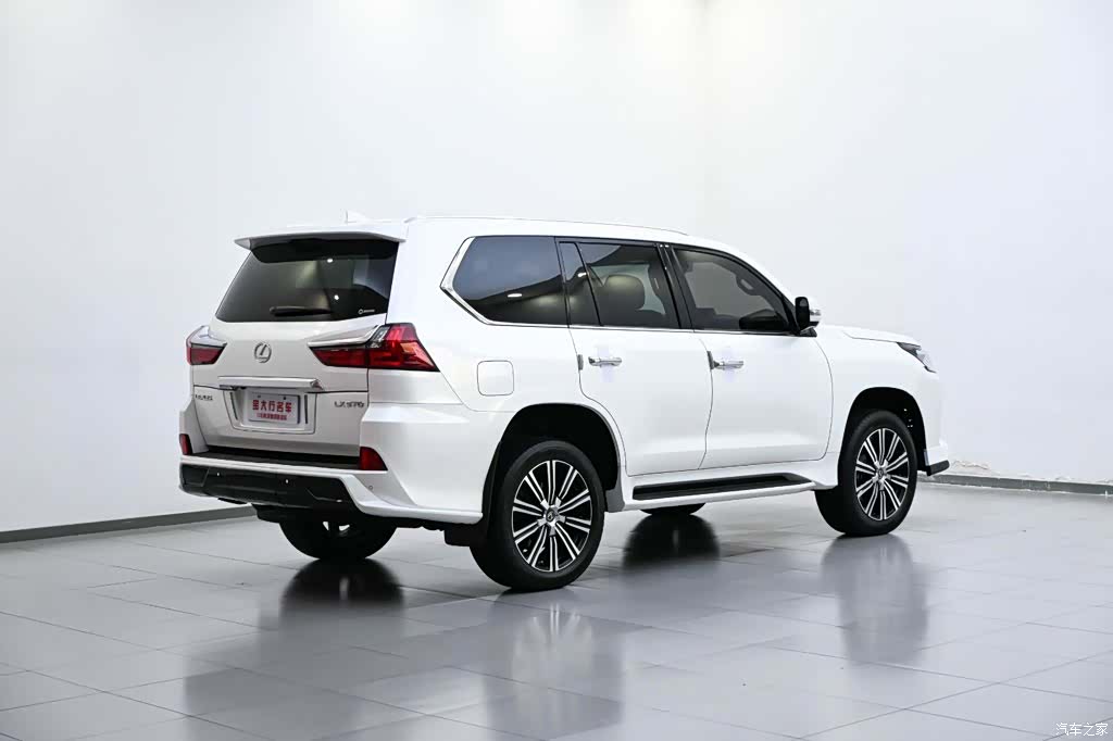 Lexus LX, 2019 все фото