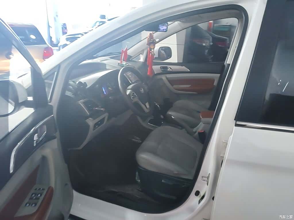 BAIC H3, 2018 16