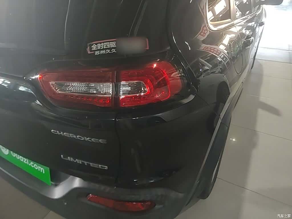 Jeep Cherokee, 2018 8