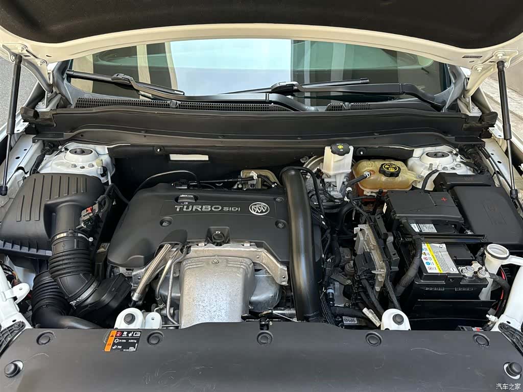 Buick Envision Plus, 2020 7