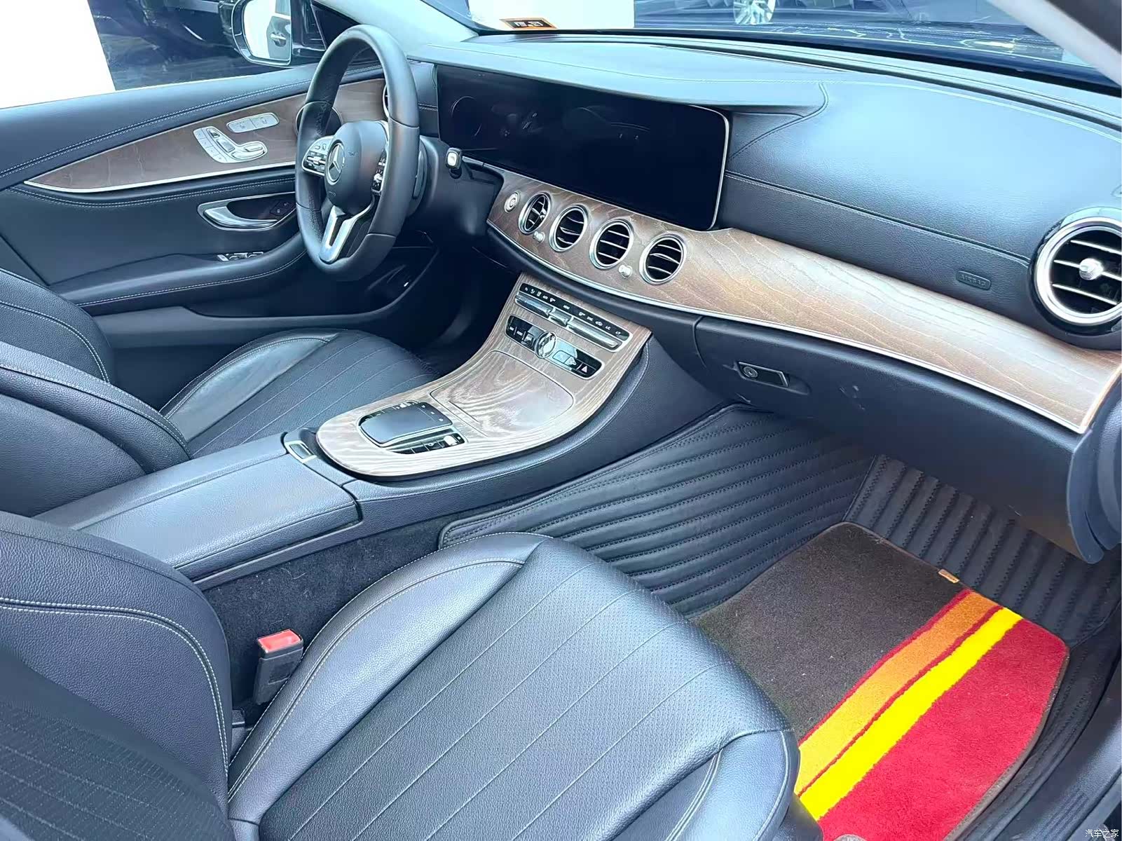 Mercedes-Benz E-Class, 2019 10