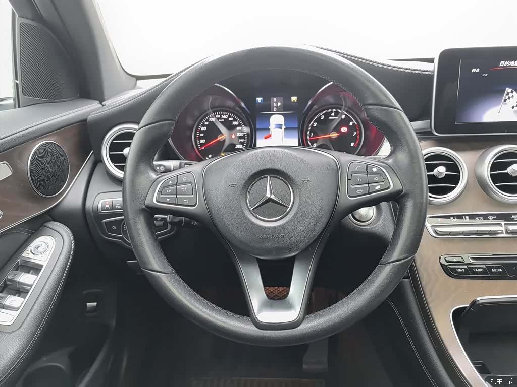 Mercedes-Benz GLC, 2018 11