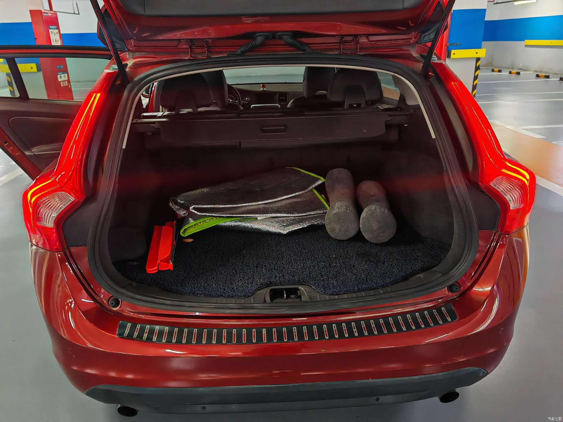 Volvo V60, 2013 4