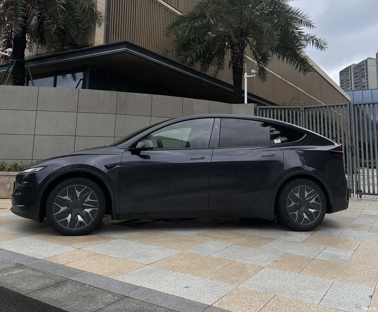 Tesla Model Y, 2026 2