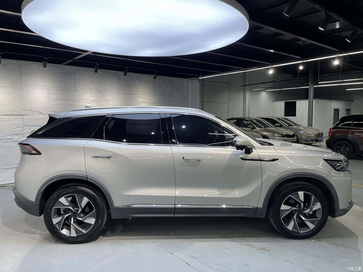 BAIC X7, 2021 10