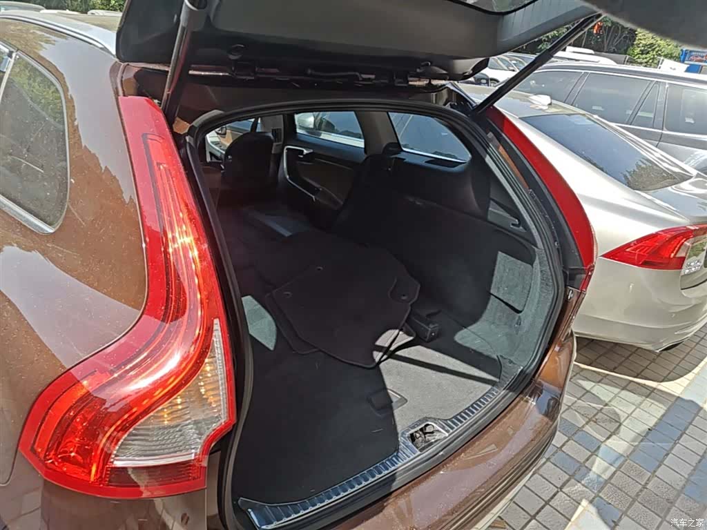 Volvo XC60, 2015 19