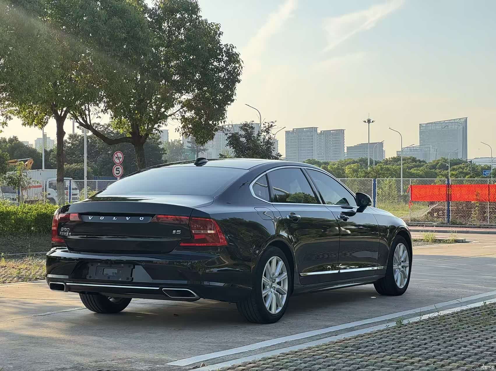 Volvo S90, 2019 6