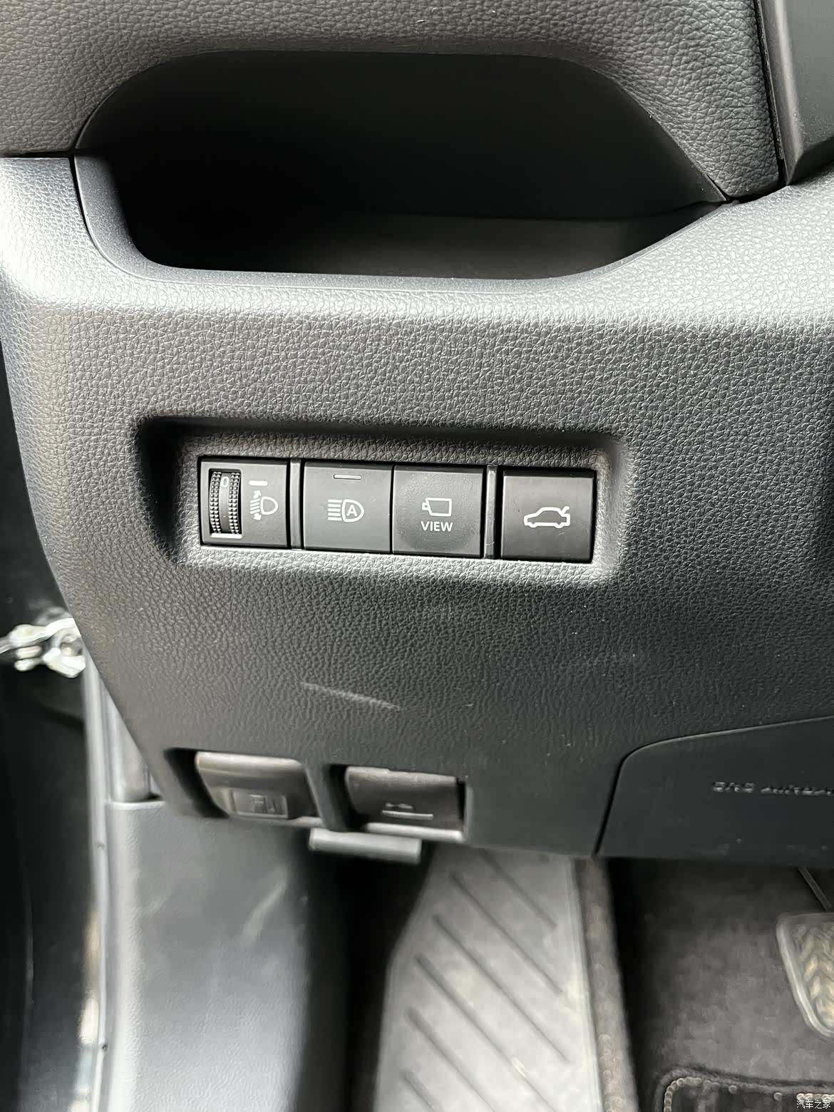 Toyota RAV4, 2022 16