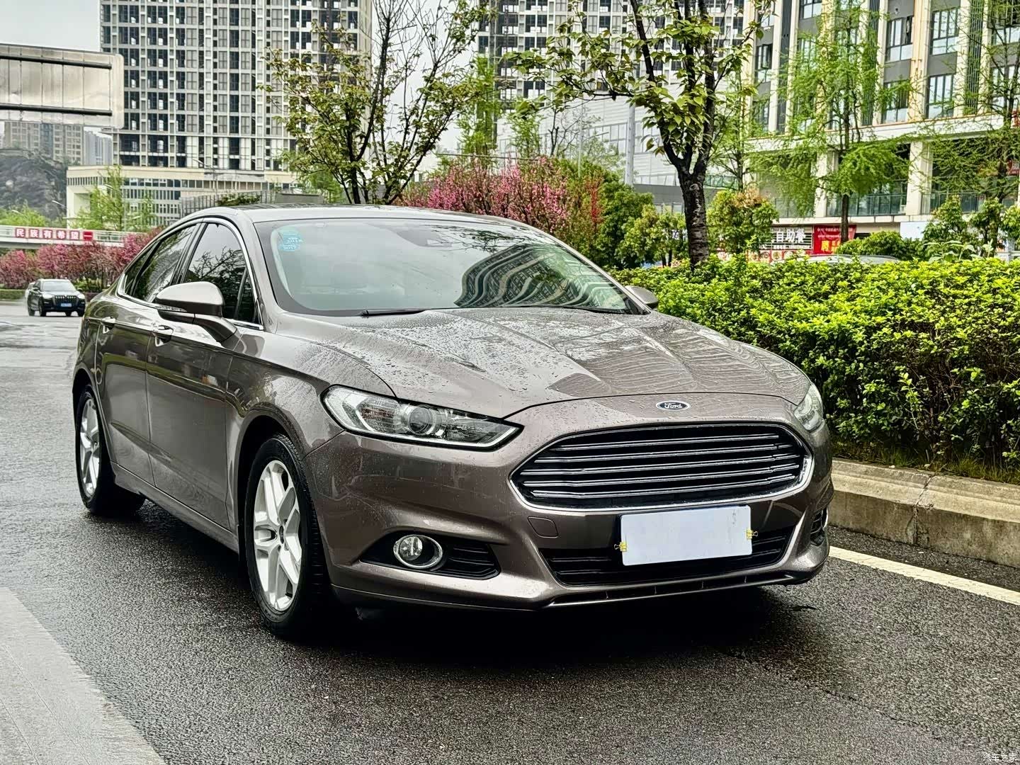 Ford Mondeo, 2016 3
