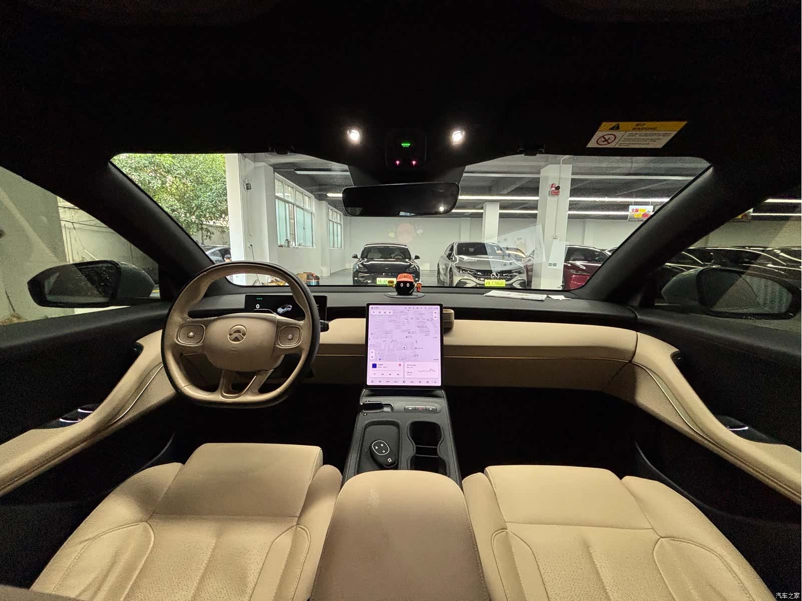 NIO ET5, 2023 все фото