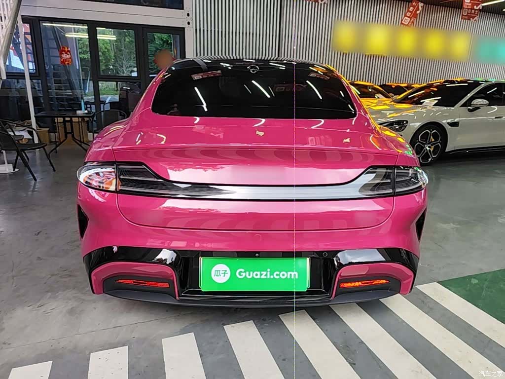Xiaomi SU7, 2025 6