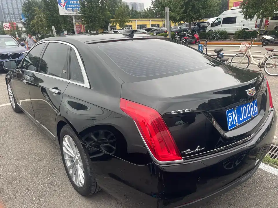 Cadillac CT6