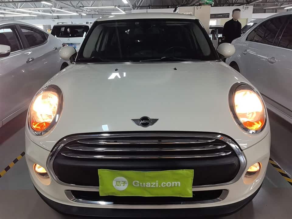 MINI MINI