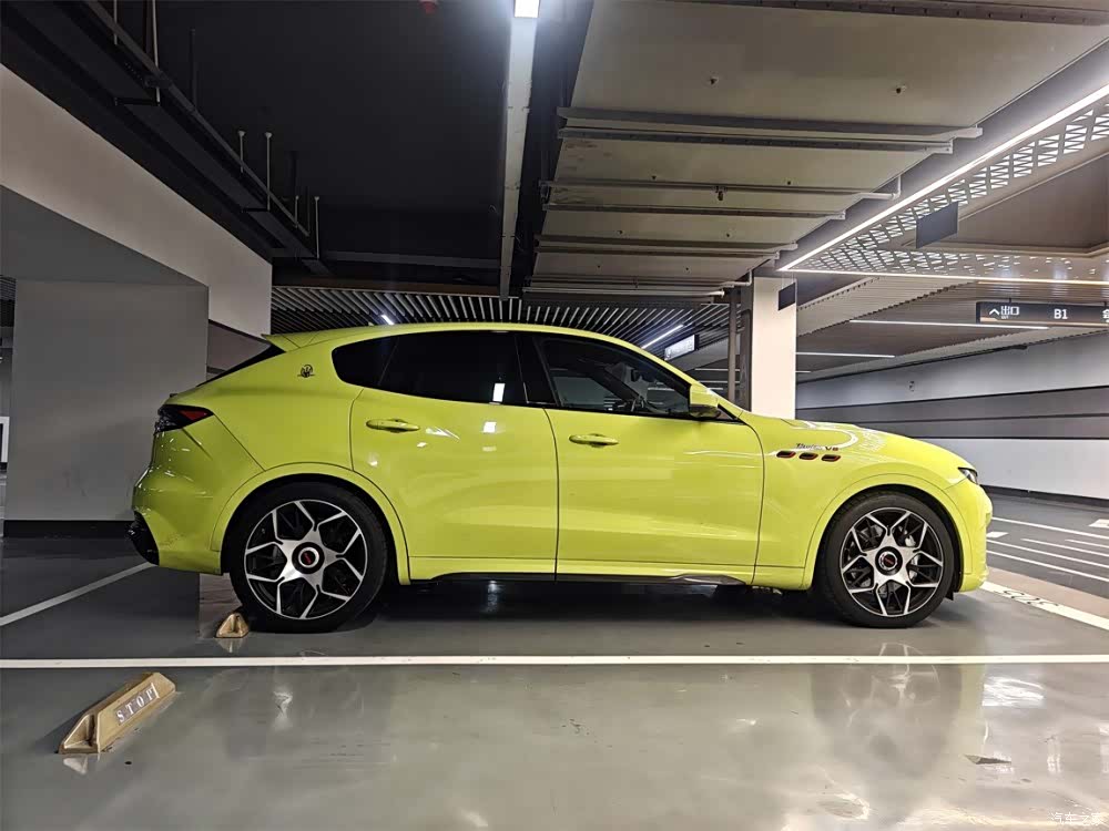 Maserati Levante, 2021 11