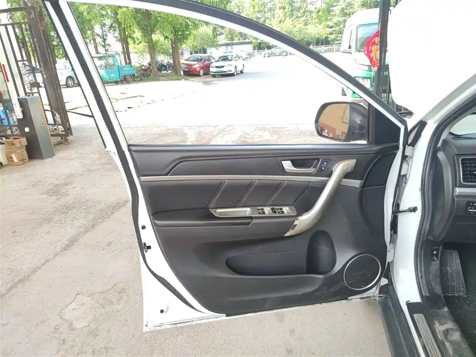 Haval M6 Haval M6