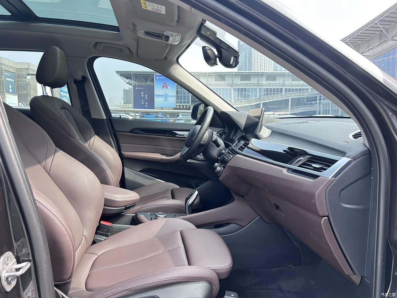 BMW X1, 2021 12