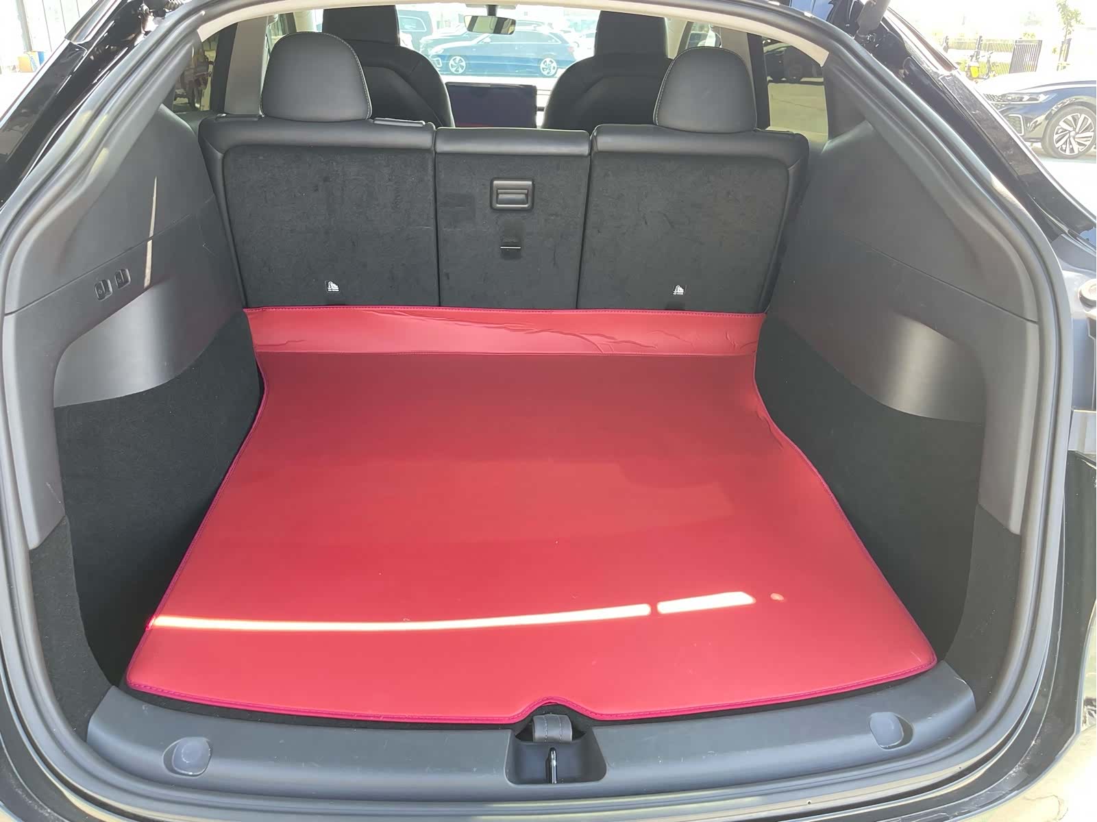 Tesla Model Y, 2022 12