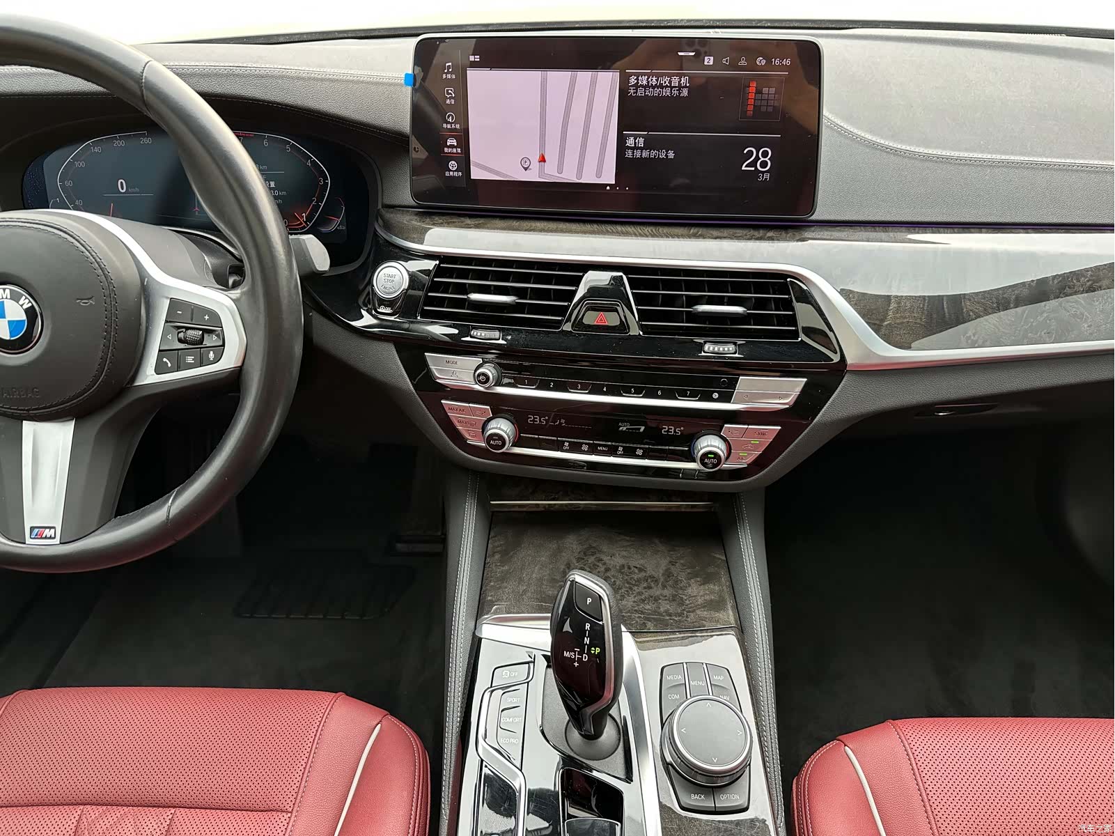 BMW 5 Series, 2022 7