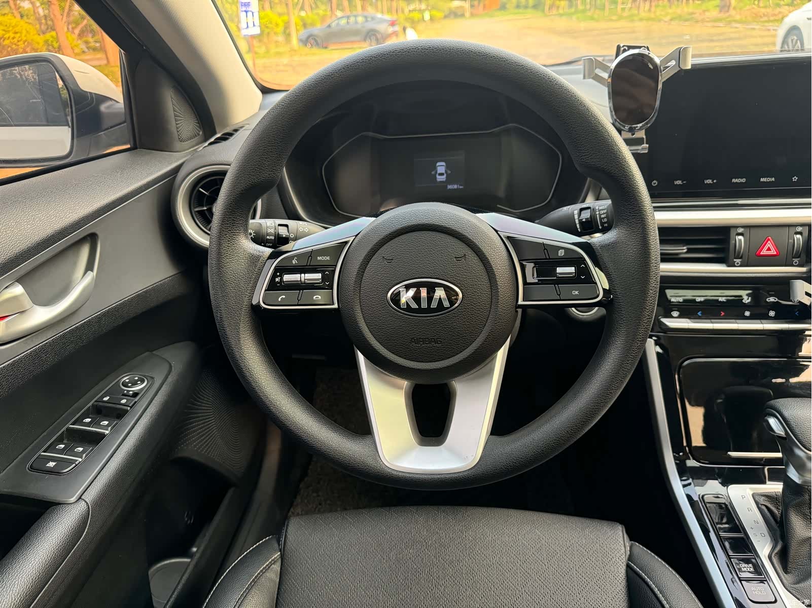 Kia K3, 2021 12