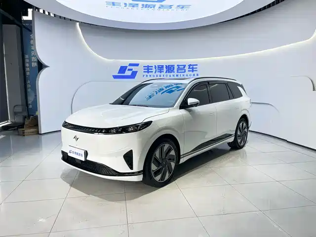 Dongfeng eπ008 2025 — купить из Китая под заказ