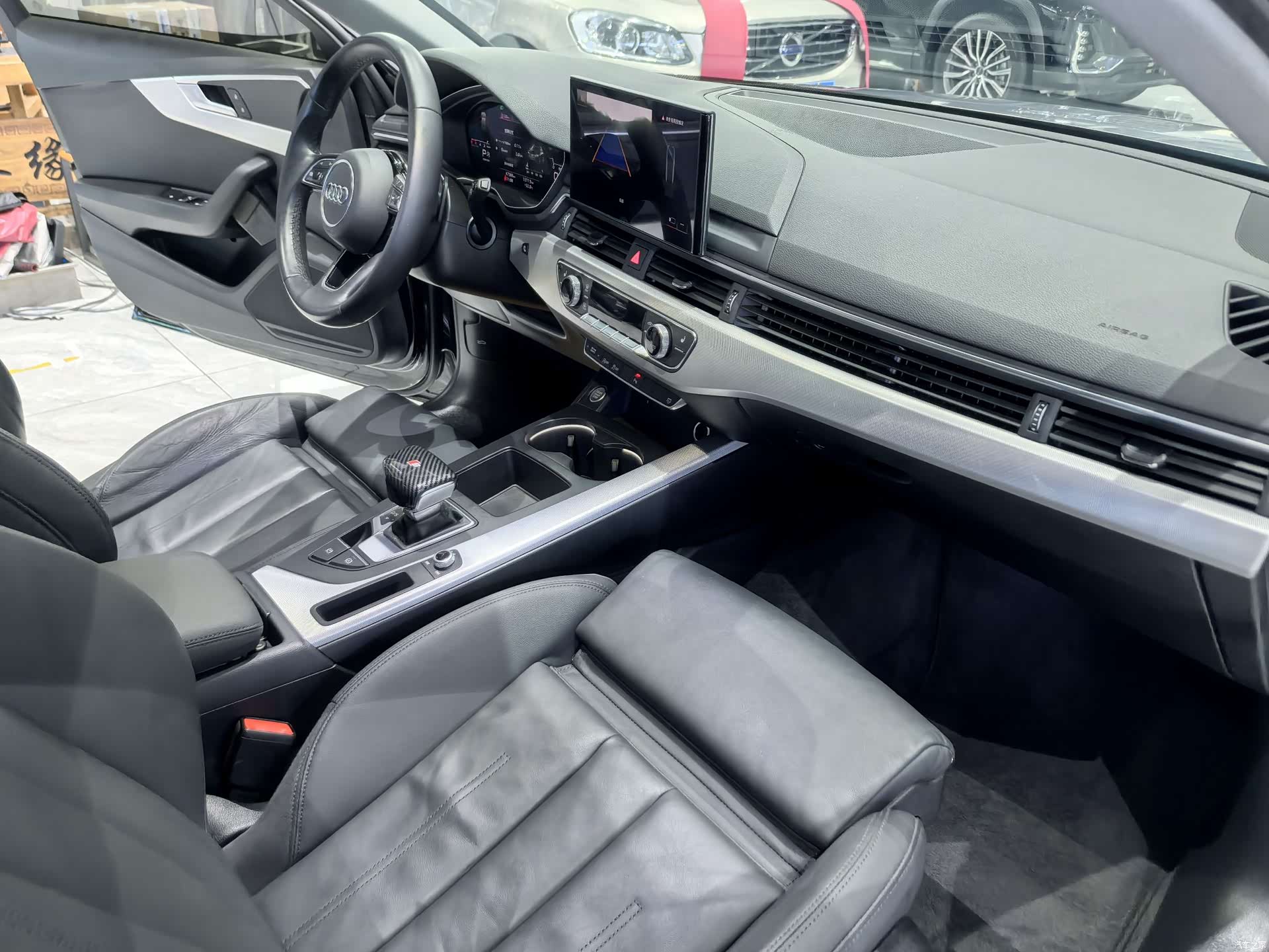 Audi A4, 2021 13