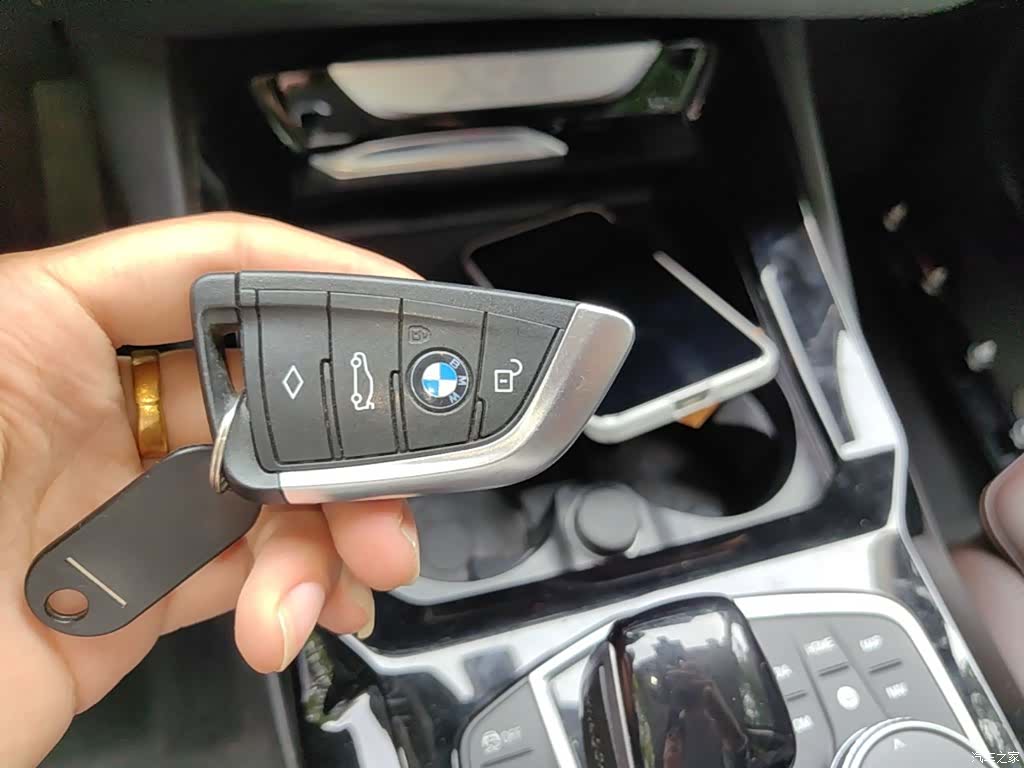 BMW X3, 2024 9
