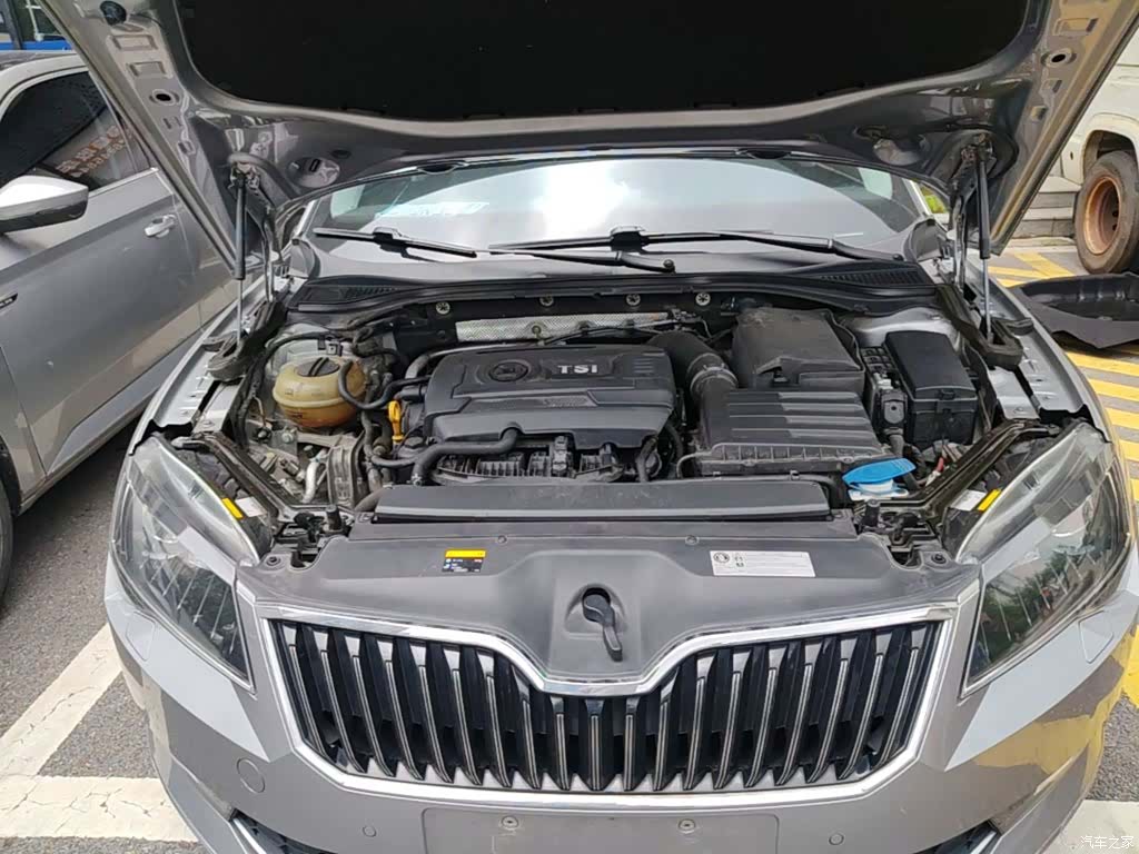 Skoda Superb, 2018 17