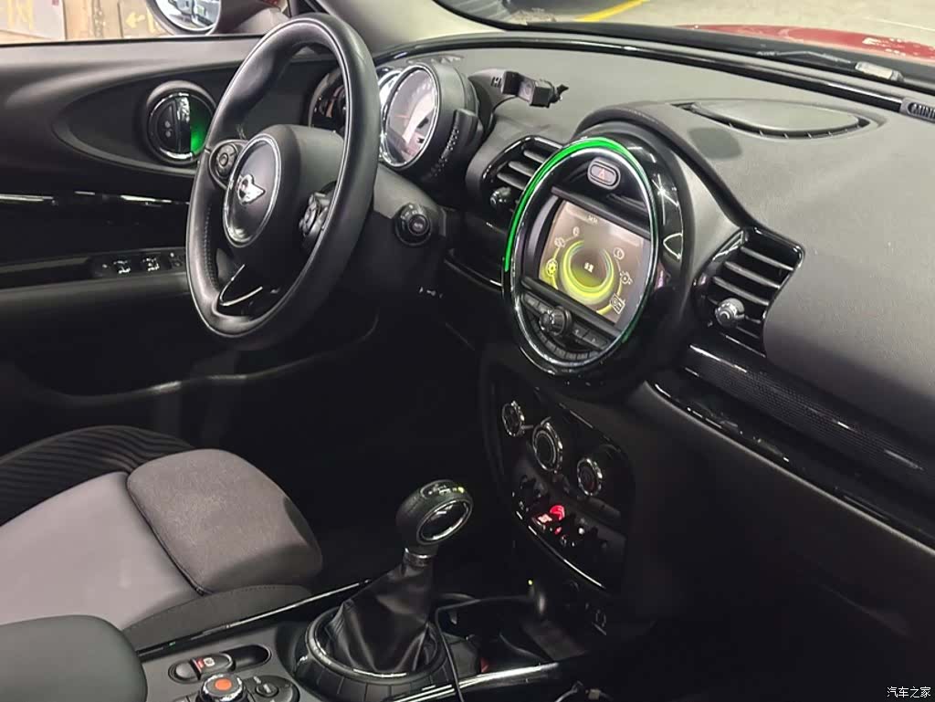 Mini Clubman, 2016 12