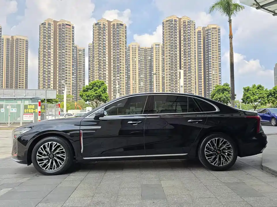 Hongqi H5
