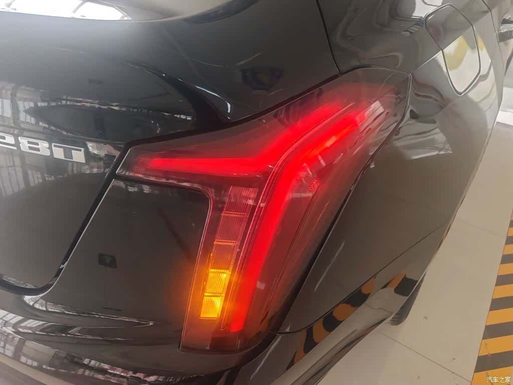 Cadillac CT5, 2021 8