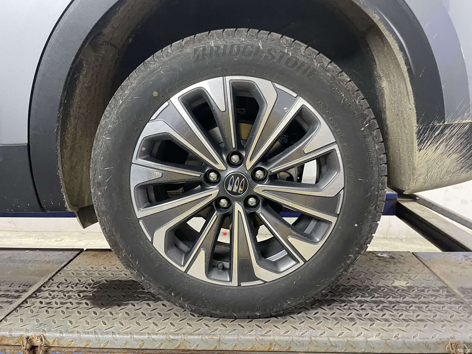 Buick Envision, 2025 13